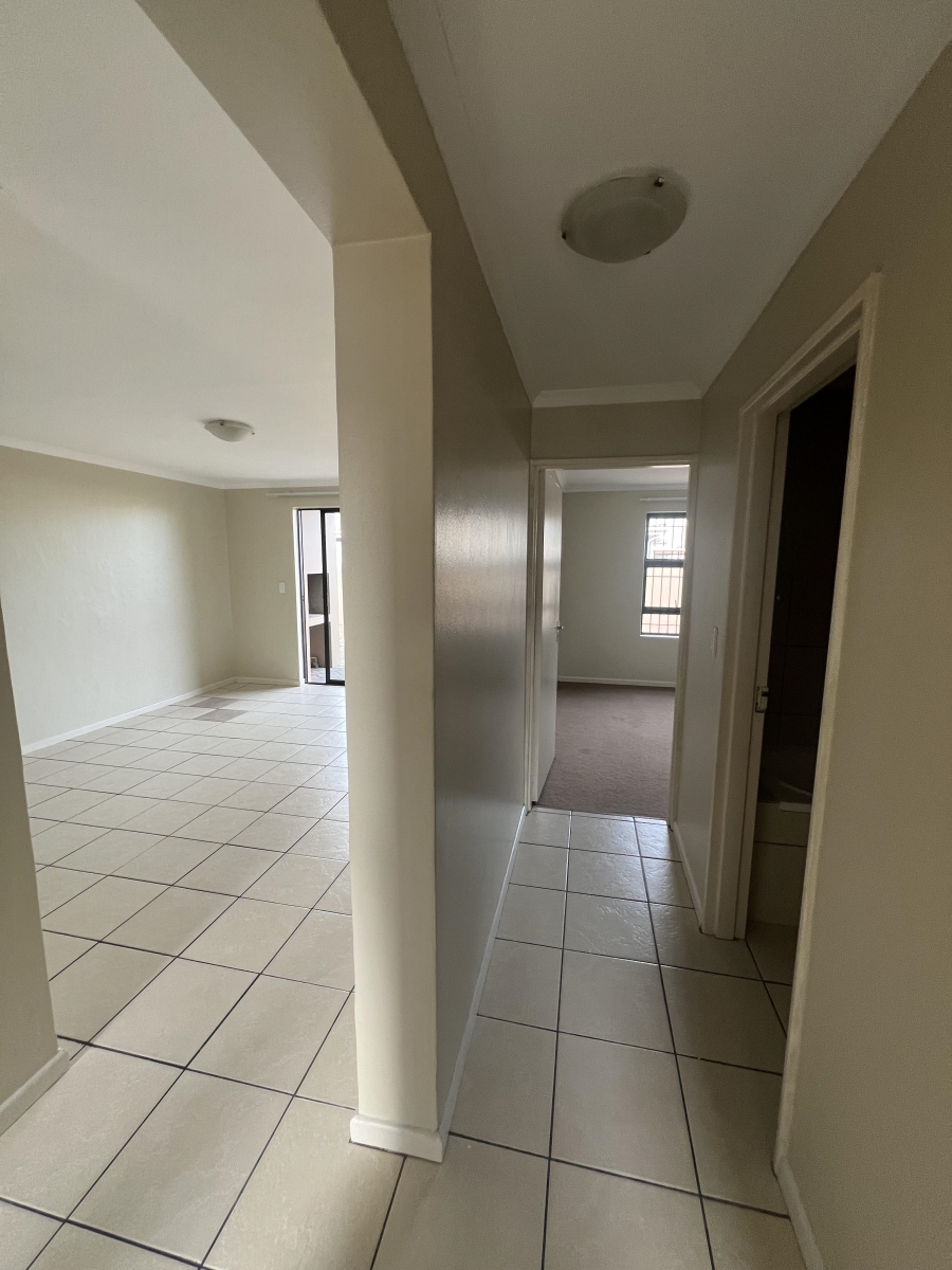 To Let 2 Bedroom Property for Rent in Fairview Golf Estate Western Cape
